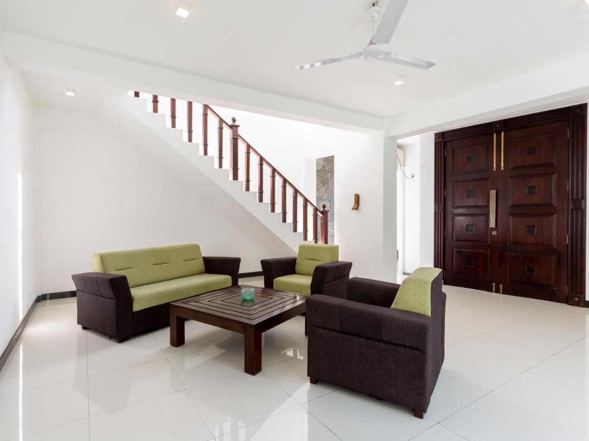 Royal Mount Hotel Dehiwala-Mount Lavinia Exterior foto