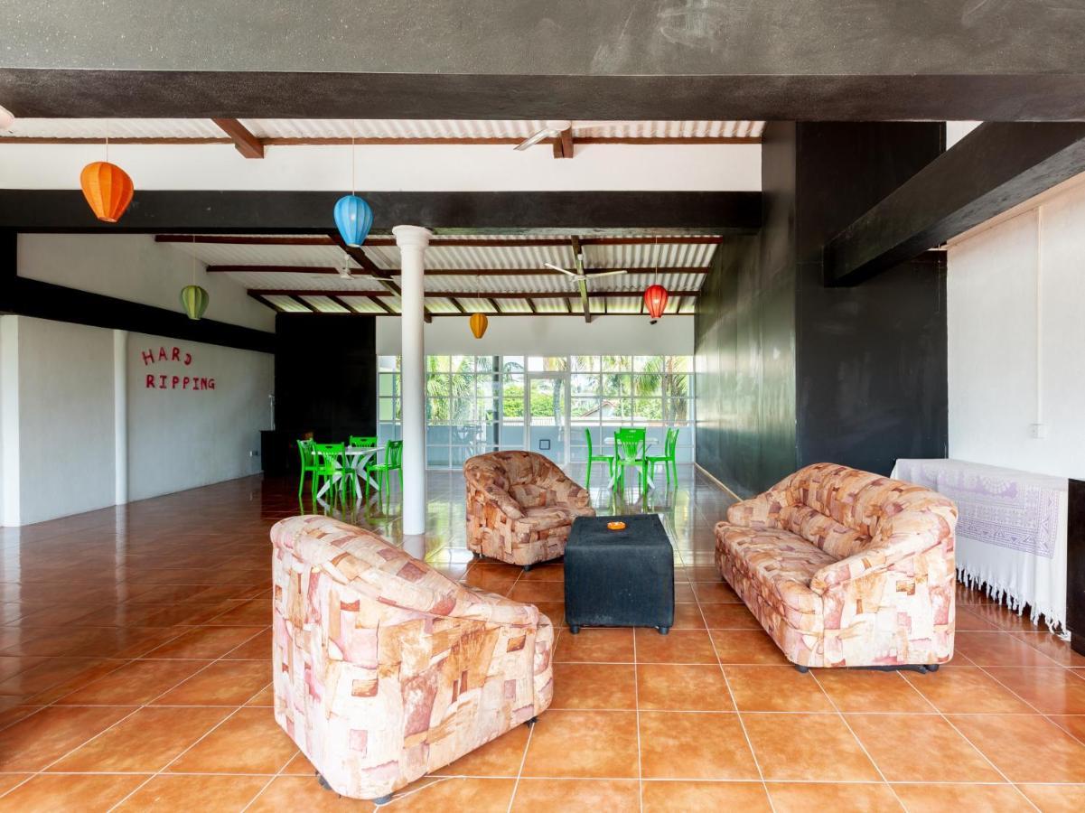 Royal Mount Hotel Dehiwala-Mount Lavinia Exterior foto