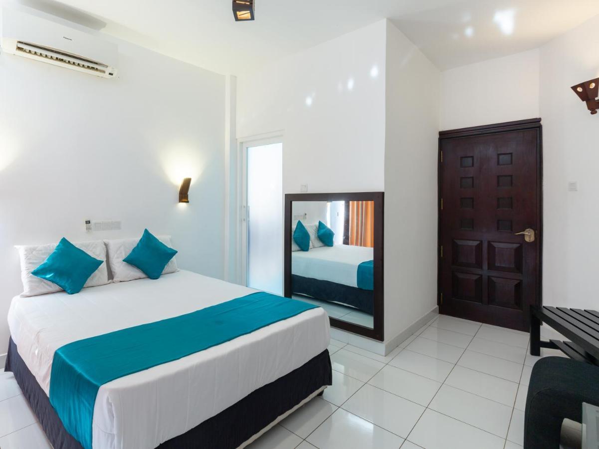 Royal Mount Hotel Dehiwala-Mount Lavinia Exterior foto